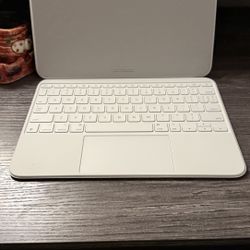 Apple Folio Keyboard 
