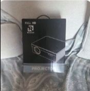 Redeer Full HD Projector