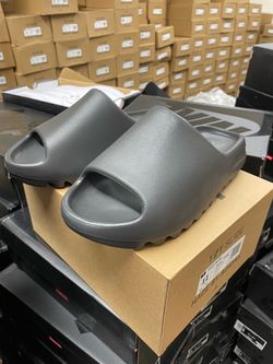Yzy slides