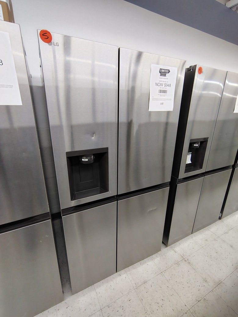 LG 27 Cu Ft Side by Side Smart Refrigerator w/ Craft Ice, External Ice and Water Dispenser