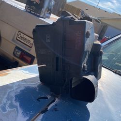 Toyota Air Filter And Box