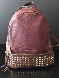 GENTLY USED - Michael Kors (authentic) Leather Backpack  display picture 1