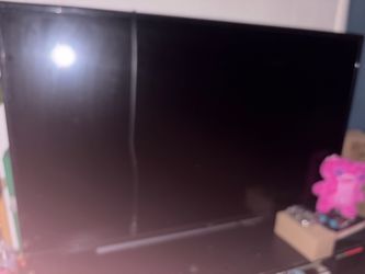 Large Flat Screen TV NEED OUT