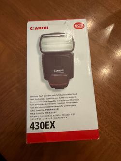 Canon Speedlite 430EX Flash