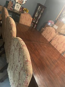 Dinning Table 8