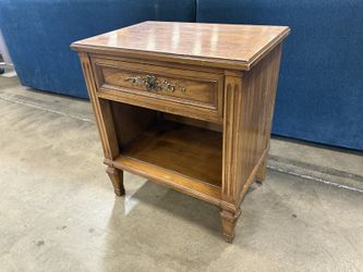 WHITE FURNITURE COMPANY Vintage French Regency Style Nightstand with Upper Drawer