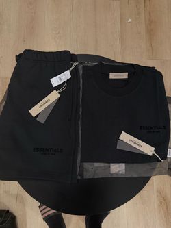 Essentials set