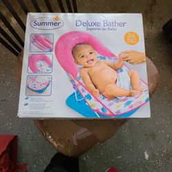 New Deluxe Baby Bather