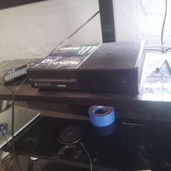 Xbox One With Controller And Cords