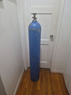 Welding tank