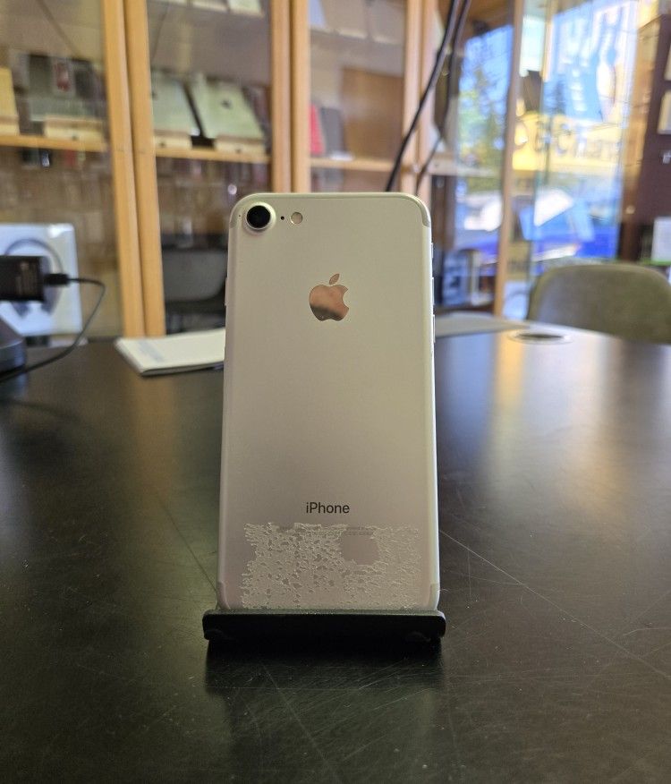 IPhone 7 Unlocked