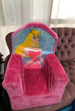 Sleeping beauty sofa chair for young girl 👧🏻