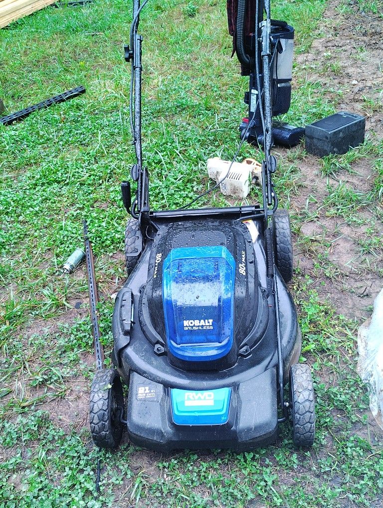 Kobalt 89 Volt Mower