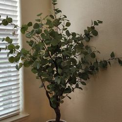 Artificial eucalyptus tree