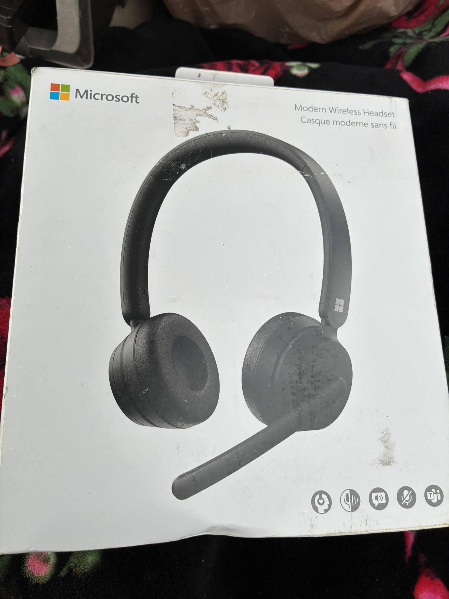 Microsoft Modern Wireless Bluetooth Headset