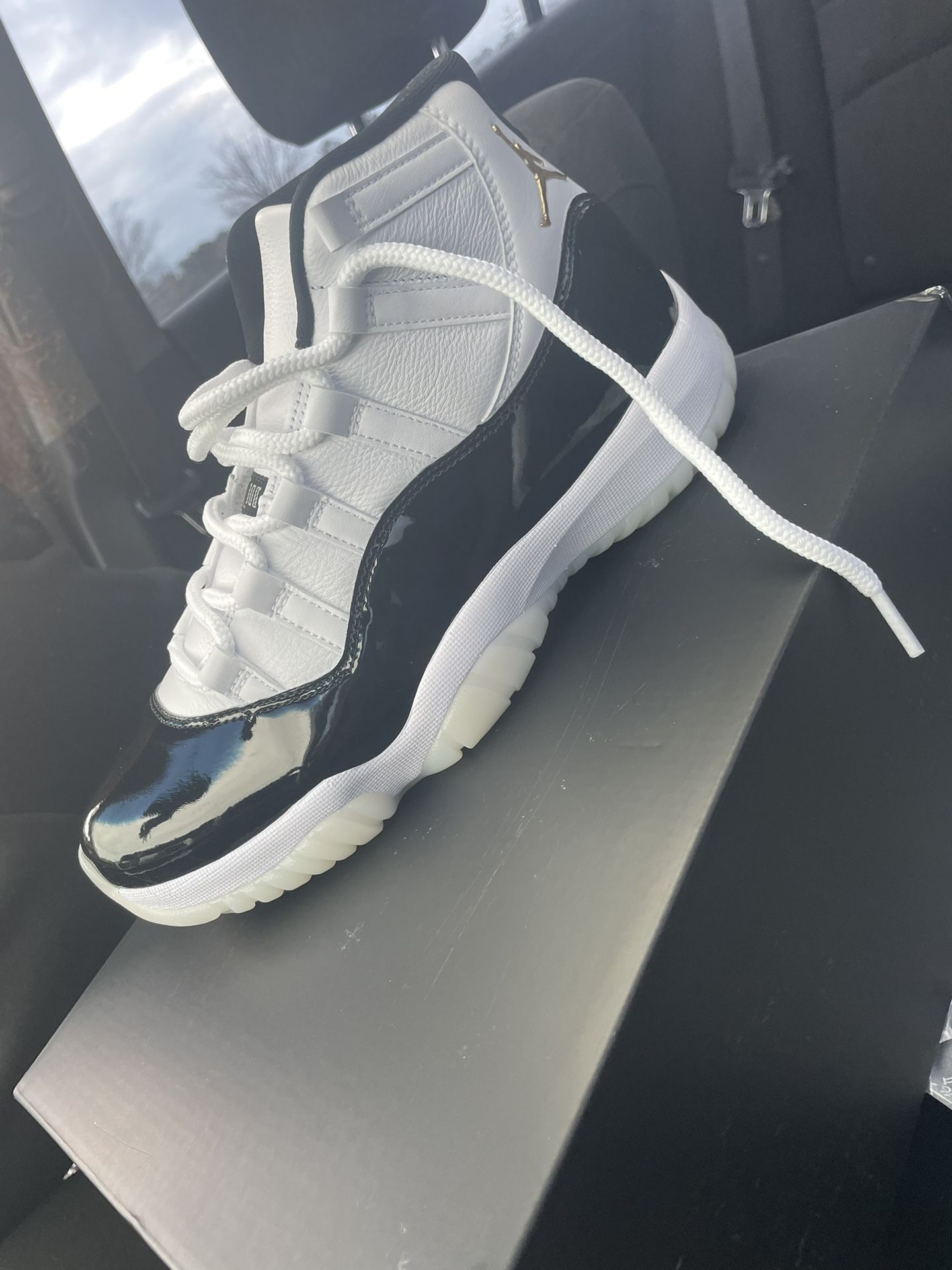 Jordan 11s