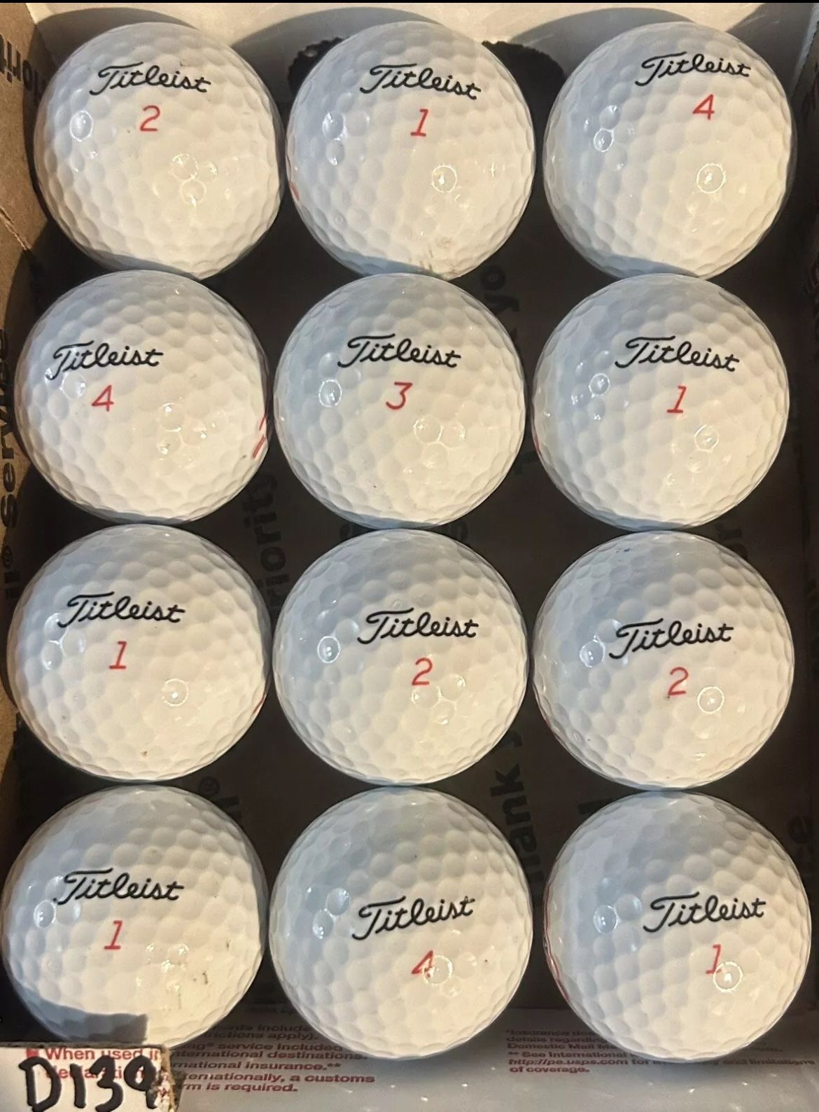 12 Titleist TruFeel White Golf Balls 5/4a Lot D139