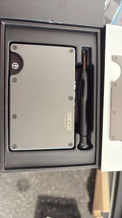 The Ridge Wallet -  Black/dark Gray New