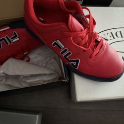 Unisex Shoes And Woman Shoes