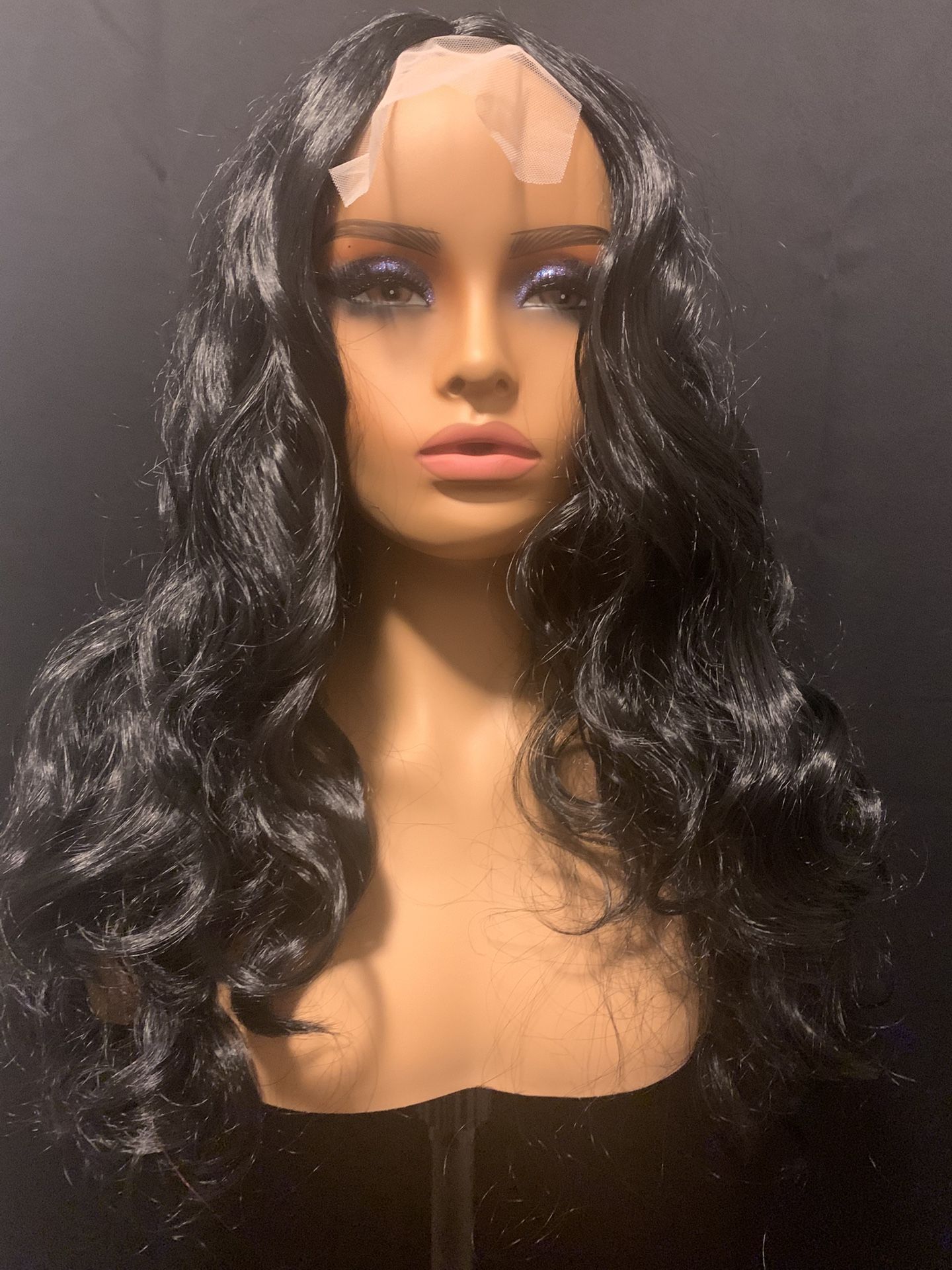 Brand New Synthetic Black Wavy Wig