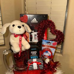 Valentine’s Day ❤️Basket For Him♥️