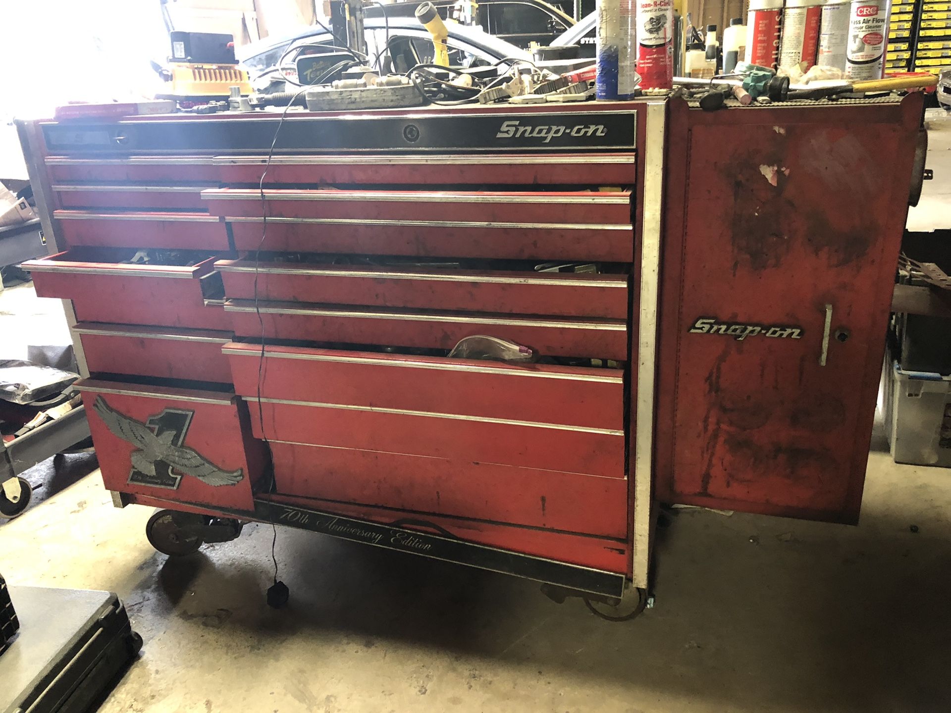Old snap on tools box with side box-no tools
