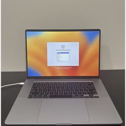 MacBook Pro 16” i9 16gb Ram 500gb SSD 