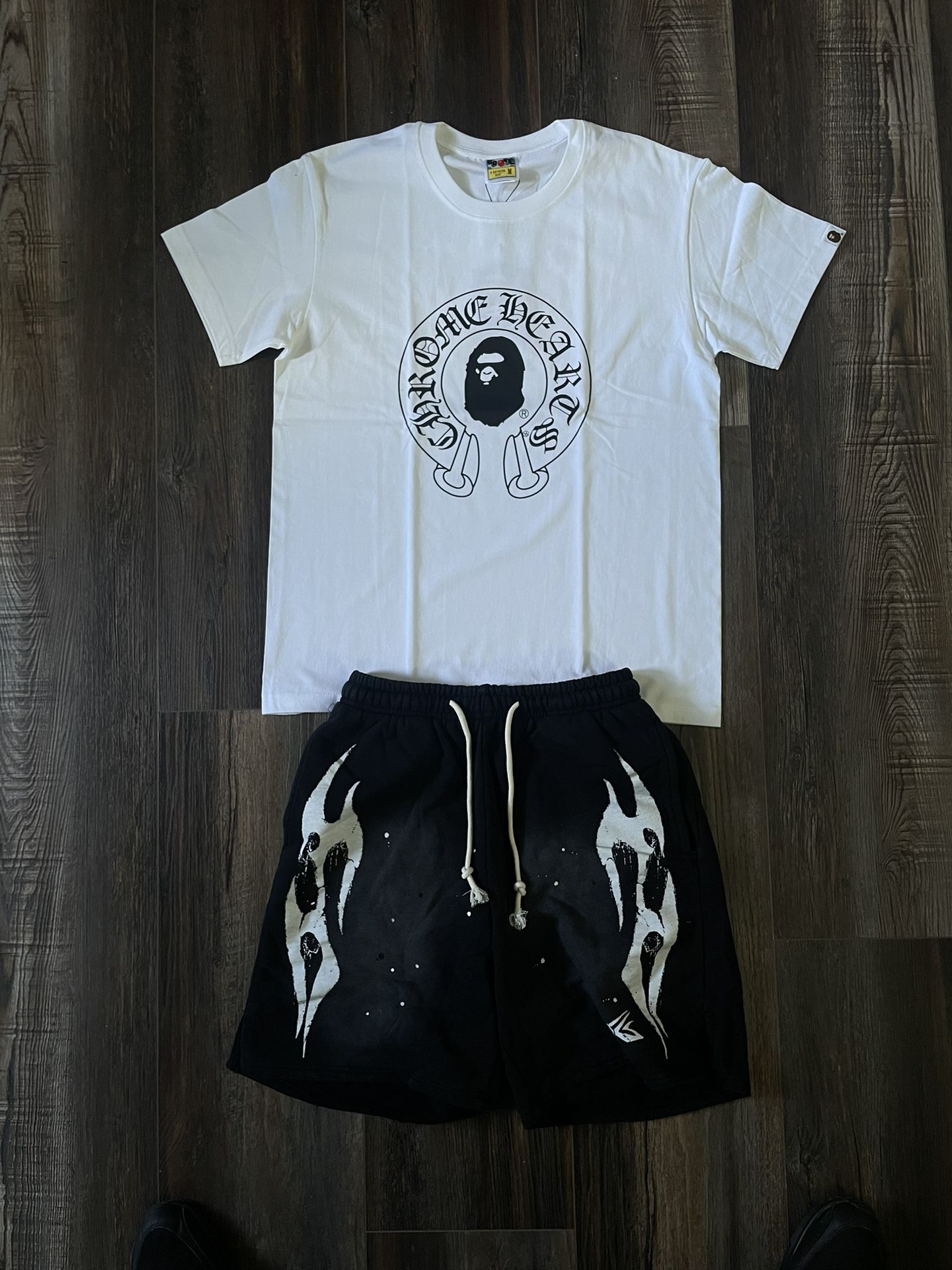 Bape Tee & Hellstar shorts