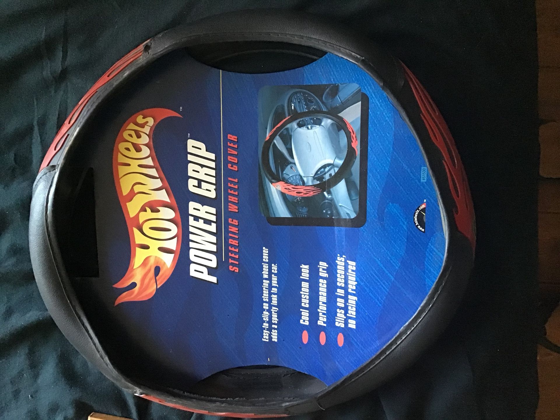 Hot Wheels steering wheel cover