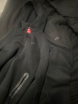 Nike tech