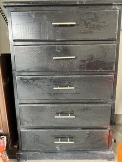 Dresser 5 Drawers