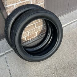 Motorcycle Tires (front/rear)-Pirelli Phantom Comp