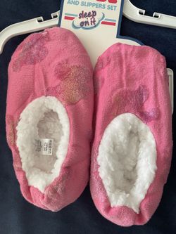 New! Cute Cozy Slipper Socks - Size M/ L Carpet/ Floor / Indoors - Warm - Anti Slip - Sleep On It