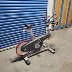 Lifecycle GX Indoor Group Cycling Bike Life fitness Lifefitness