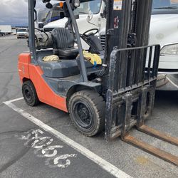 Toyota Forklift For Sale 6000 Lbs Capacity