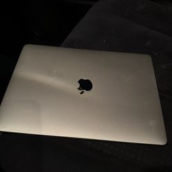 MacBook 13 Pro