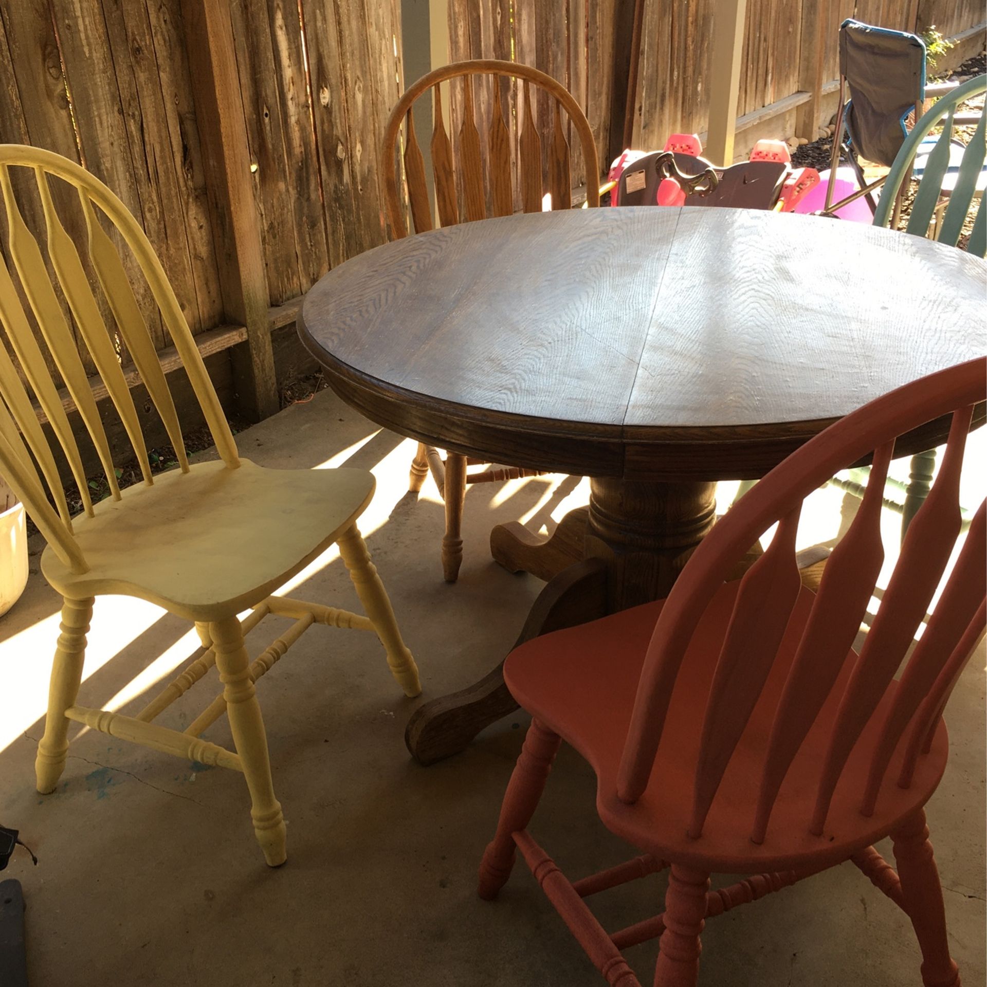 Dining Table And 4 Chairs. Solid Wood . Good Condition.