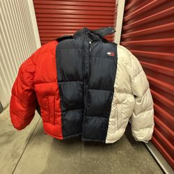 Tommy Hilfiger: Men’s Quilted Puffer Jacket 