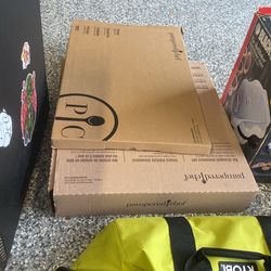 Pampered Chef Pizza Stone And Pizza Perl