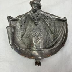 Vintage Cast Aluminum Peek A Boo Asian Lady Dish
