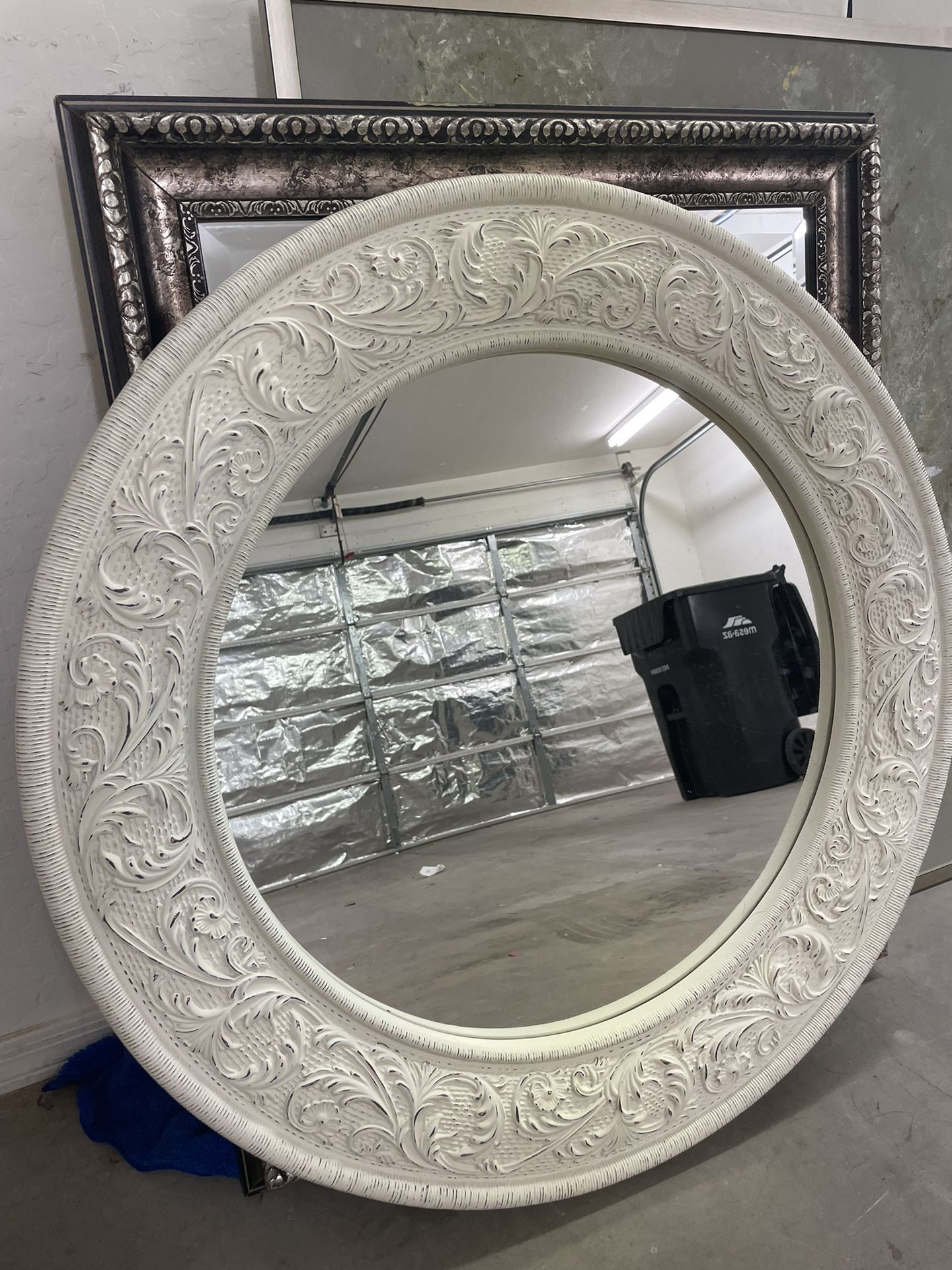 Circle Wall Mirror