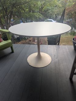 Mid century style white table round  tulip pedestal base