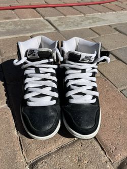 Nike SB Venom Black