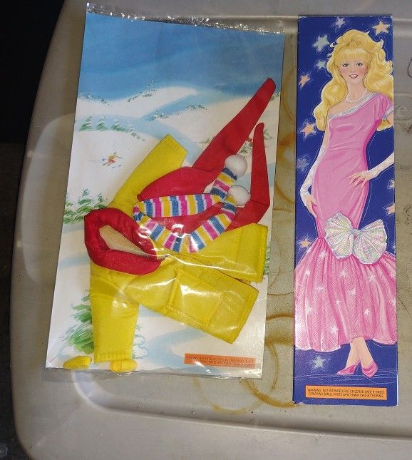 New 1990 Avon Jenna And Accessory Pack