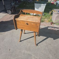 Vintage Magazine Rack/Side Table 