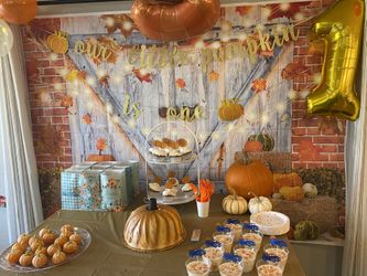 Pumpkin Patch/Barn Backdrop & Decor