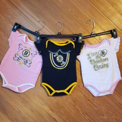 BRUINS BABY GIRL PLAYSETS