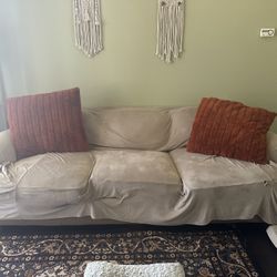 Couch/Sofa
