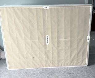 Queen size mattress and box - Free (Kent)