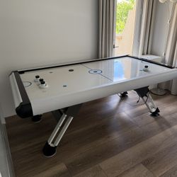 Air Hockey Table 